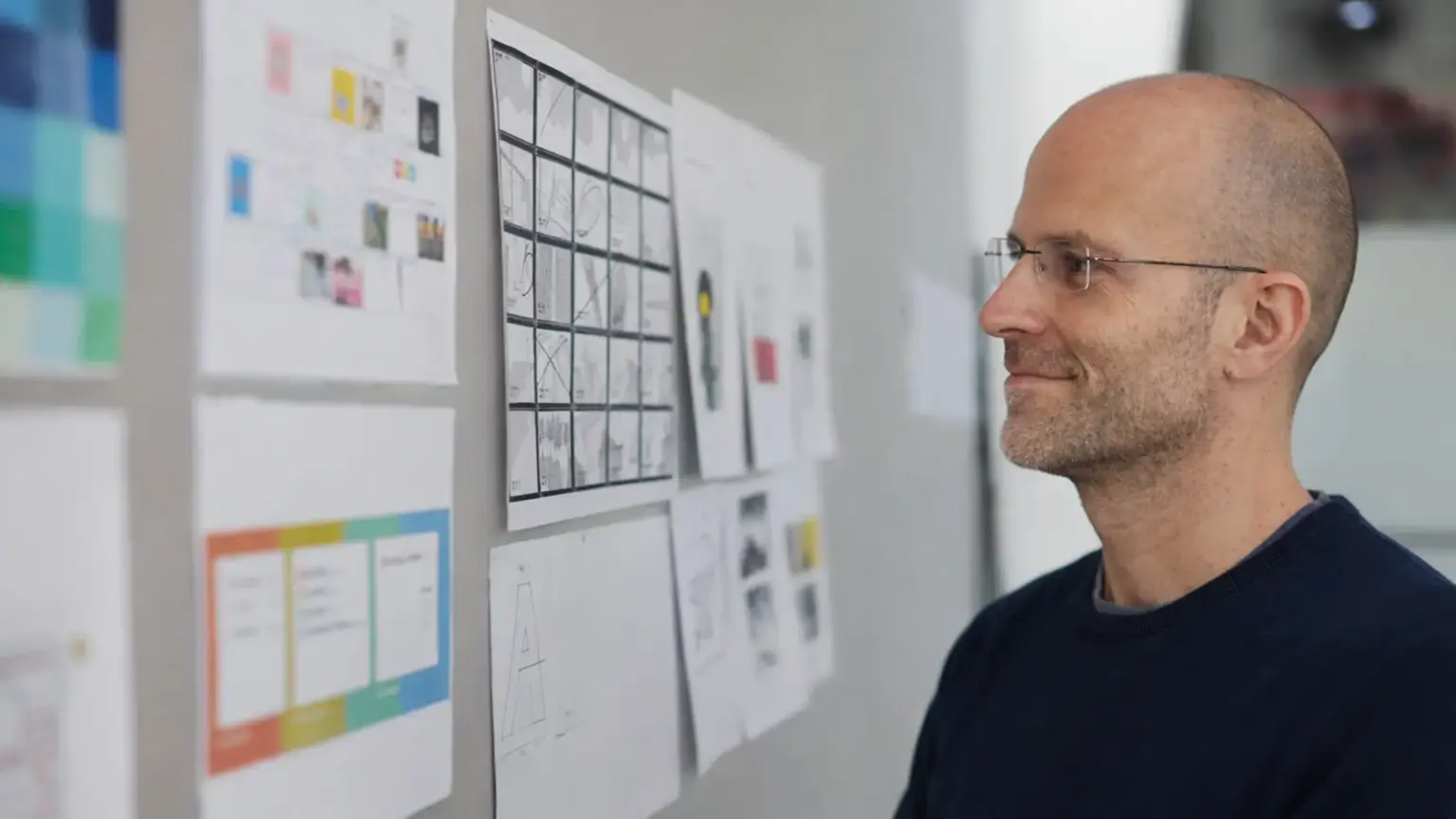 Startseite 2026 11 buero-hahnsinn-18